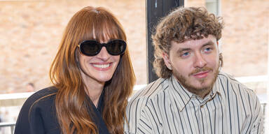 Viele Front-Row-Stars bei Jacquemus-Show