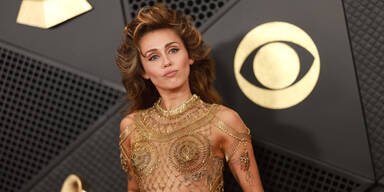 Grammys 2024: Grusel und Glamour auf dem Red Carpet