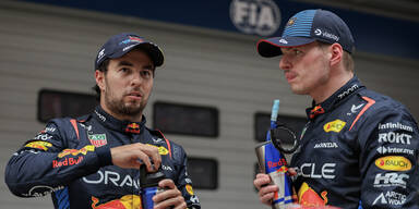 Sergio Perez Max Verstappen