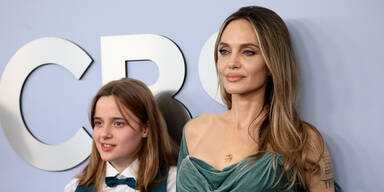 Tony Awards 2024: Angelina Jolie und Tochter Vivienne begeistern im Partnerlook