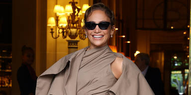 Kylie Jenner, Jennifer Lopez & Co: Großer Starauflauf bei Haute Couture Week in Paris