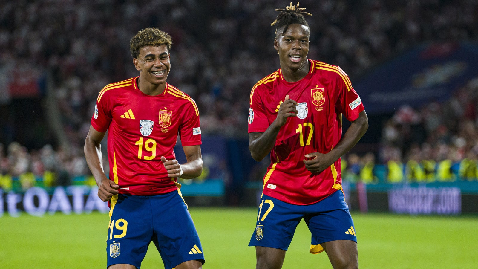 Lamine Yamal (16) kostet 1 Milliarde Euro - sport24.at