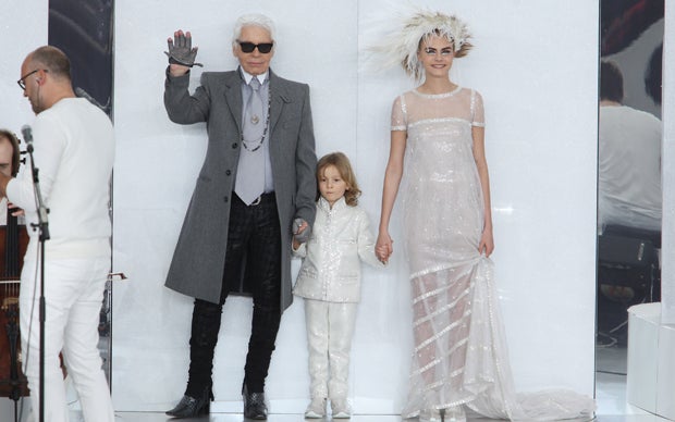 Karl Lagerfeld Cara Delevigne