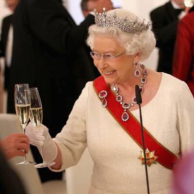 Queen Elizabeth: Ihre 90 besten Bilder