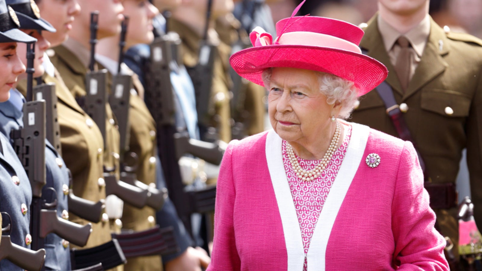 So verbringt die Queen ihr Jubiläum stars24