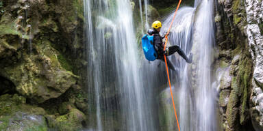 Canyoning