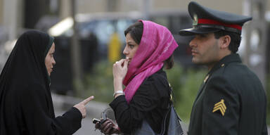 Iran holt Sittenwächter auf Straßen zurück