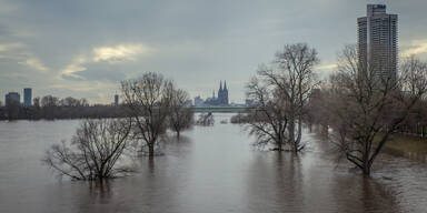 Deutschland: Angriffe auf Einsatzkräfte in Hochwassergebieten
