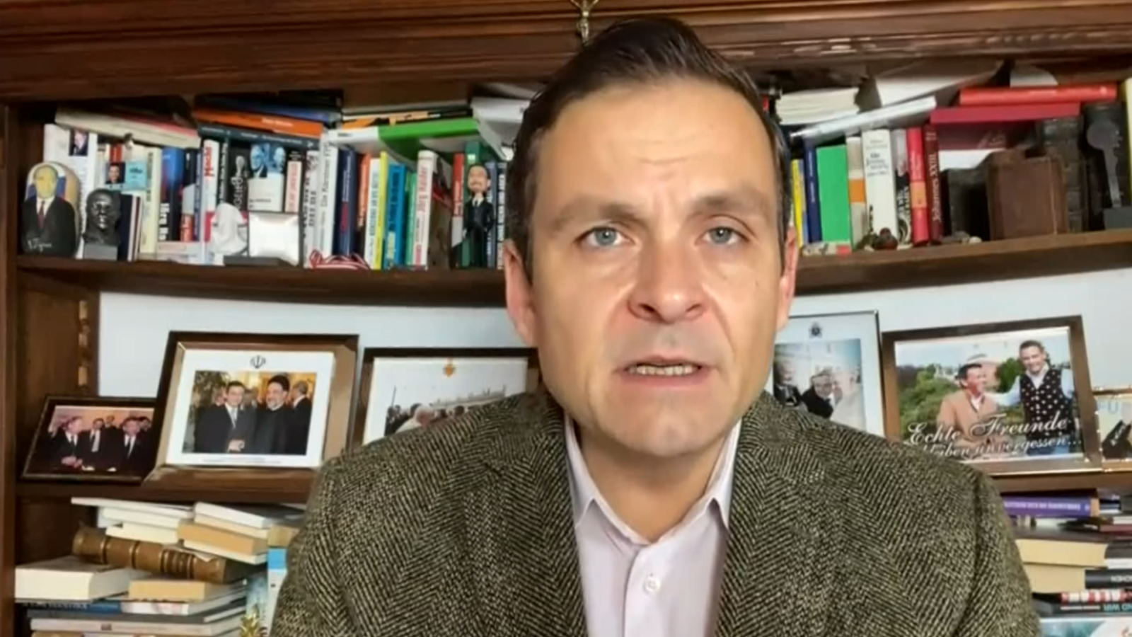 Gerald Grosz | Kinderporno-Affäre: Das Teichtmeister-Protokoll - oe24.tv