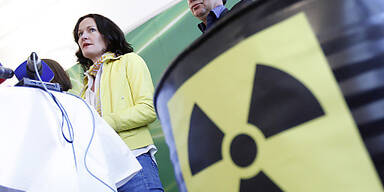 Gürne Glawischnig und Kogler fordern Atom-Ausstieg