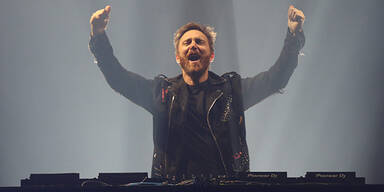 Guetta rockte Linz mit Lennon-Hit