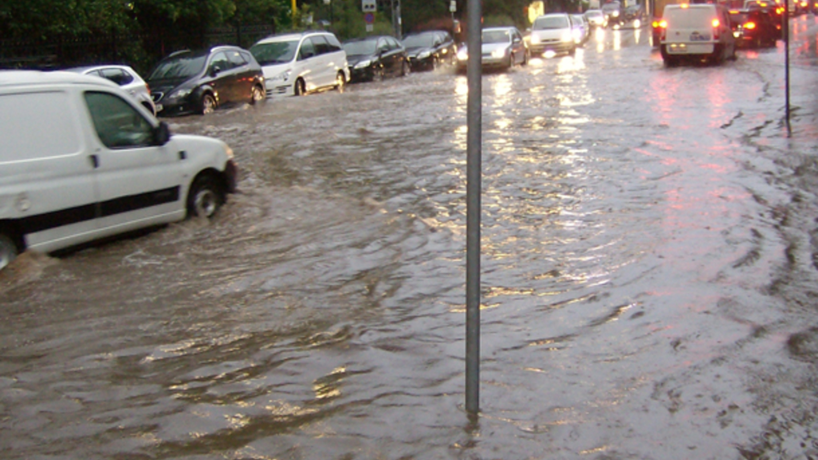 Unwetter über Wien - Oe24.at