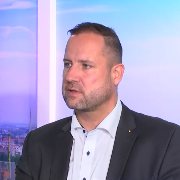 FELLNER! LIVE: Christian Hafenecker im Interview