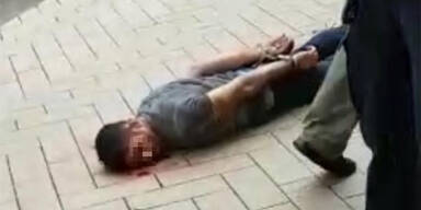 Messer-Attacke in Hamburger Supermarkt: Ein Toter, mehrere Verletzte