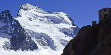 Lawine tötet sieben Alpen-Kletterer