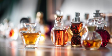 Herbstdüfte Damen: 7 Parfums, die unwiderstehlich machen