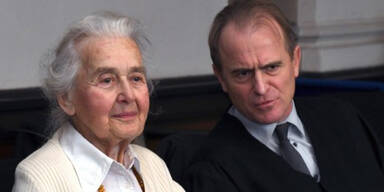 88-Jährige spricht von "Auschwitz-Lüge": Zweieinhalb Jahre Haft