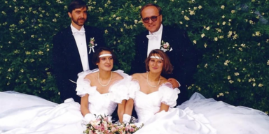 Johanna Mikl-Leitner und Zwillingsschwester Cornelia bei ihrer Hochzeit