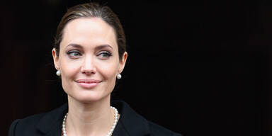 Jolie-Tante an Brustkrebs gestorben