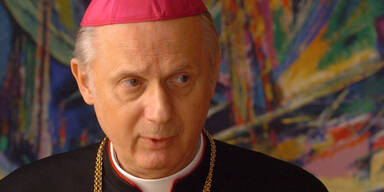 Papst nimmt Rücktritt von Kapellari an