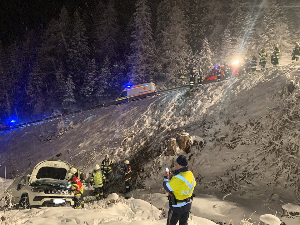 Auto überschlägt sich am Katschberg mehrmals