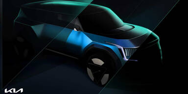 Kia zeigt sein neues Elektro-SUV EV9