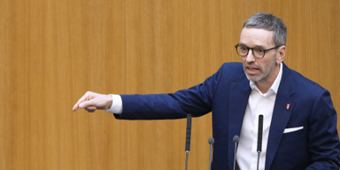 "Postenschacher" - Kickl attackiert Mikl-Leitner