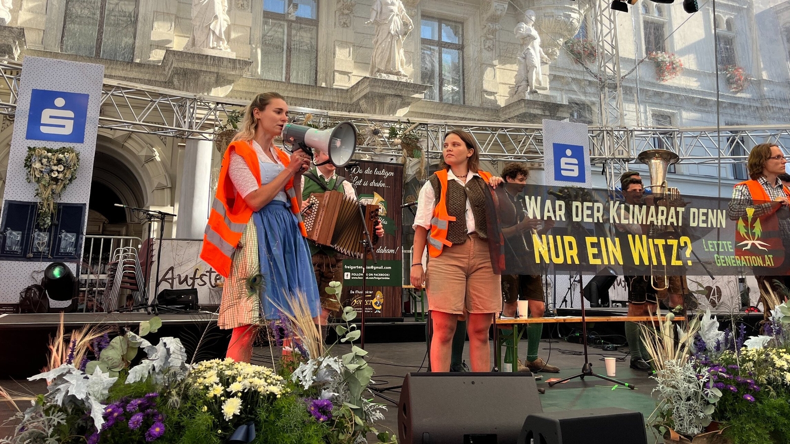 Celebrating Tradition and Climate Awareness at the ‘Aufsteirern’ Festival in Graz
