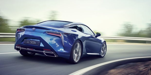 Lexus schickt den LC 500h ins Rennen