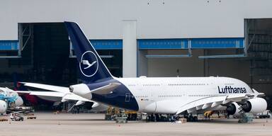Erster Lufthansa-Airbus im neuen Design
