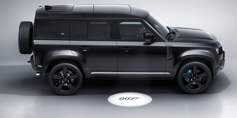 Defender in limitierter James-Bond-Edition