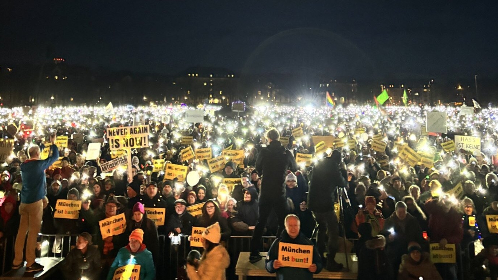 100.000 Menschen Bei "Lichtermeer Für Demokratie" - Oe24.at