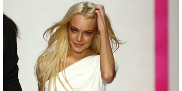 Lindsay Lohan fällt bei Kritikern durch