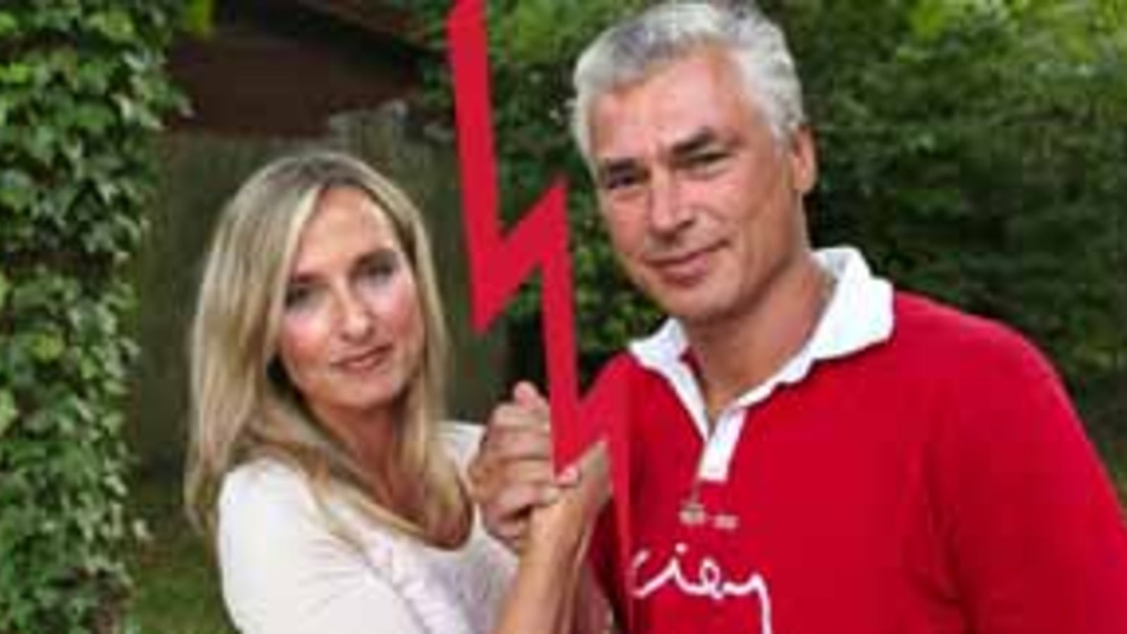Rosen-Krieg ums Geld bei Lisi und Toni Polster - stars24