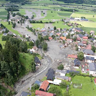 Luft-Bilder: So zerstört ist St. Lorenzen