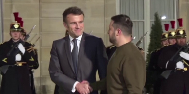 Macron: Kampfjets ''auf keinen Fall in kommenden Wochen''