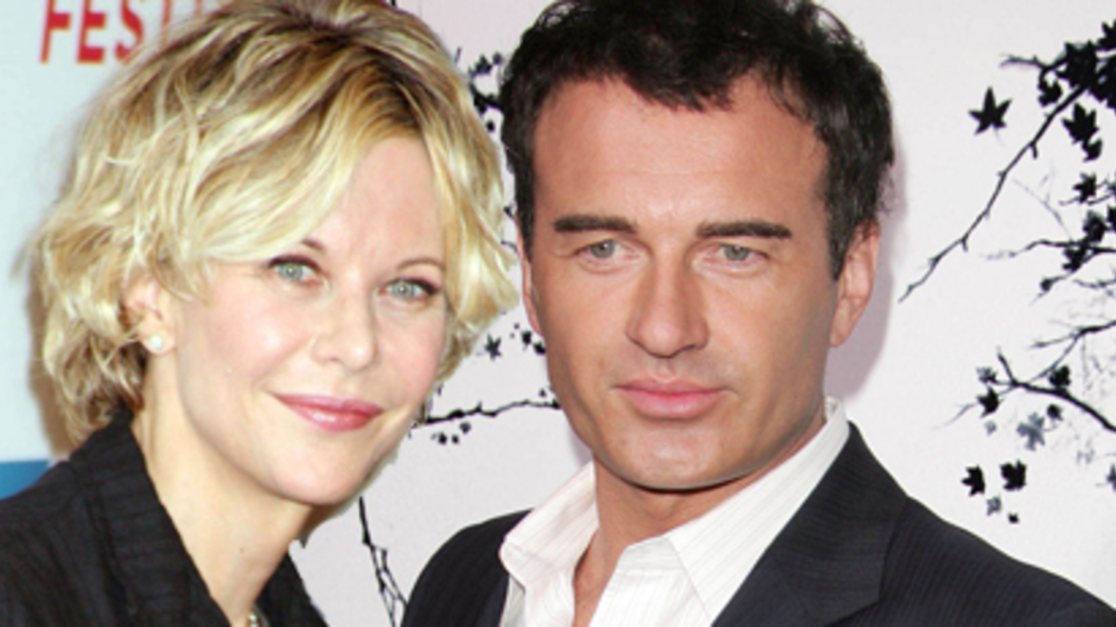 Meg Ryan turtelt mit Julian McMahon - stars24