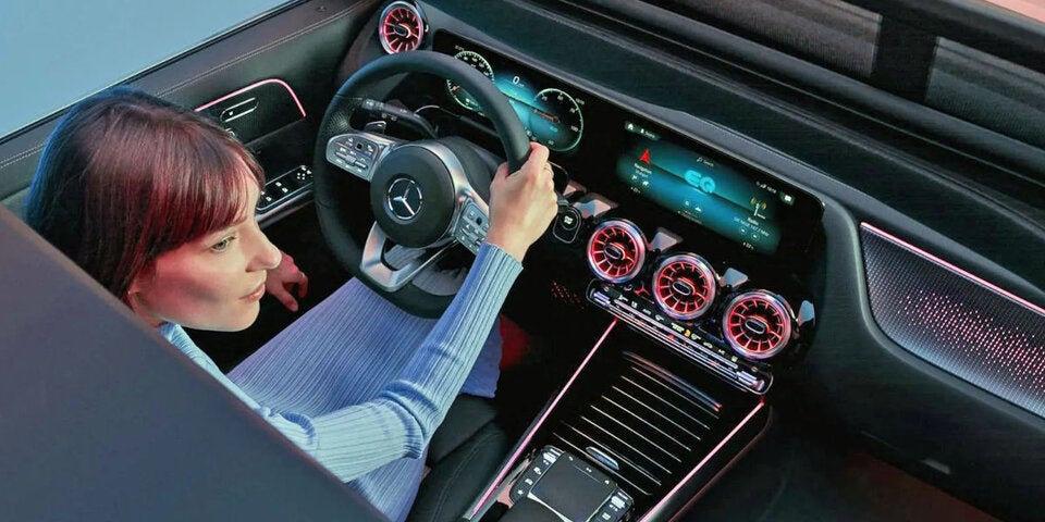 Mercedes EQA jetzt auch mit Allrad erhältlich