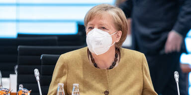 Deutsche Kanzlerin Merkel lässt sich mit AstraZeneca impfen