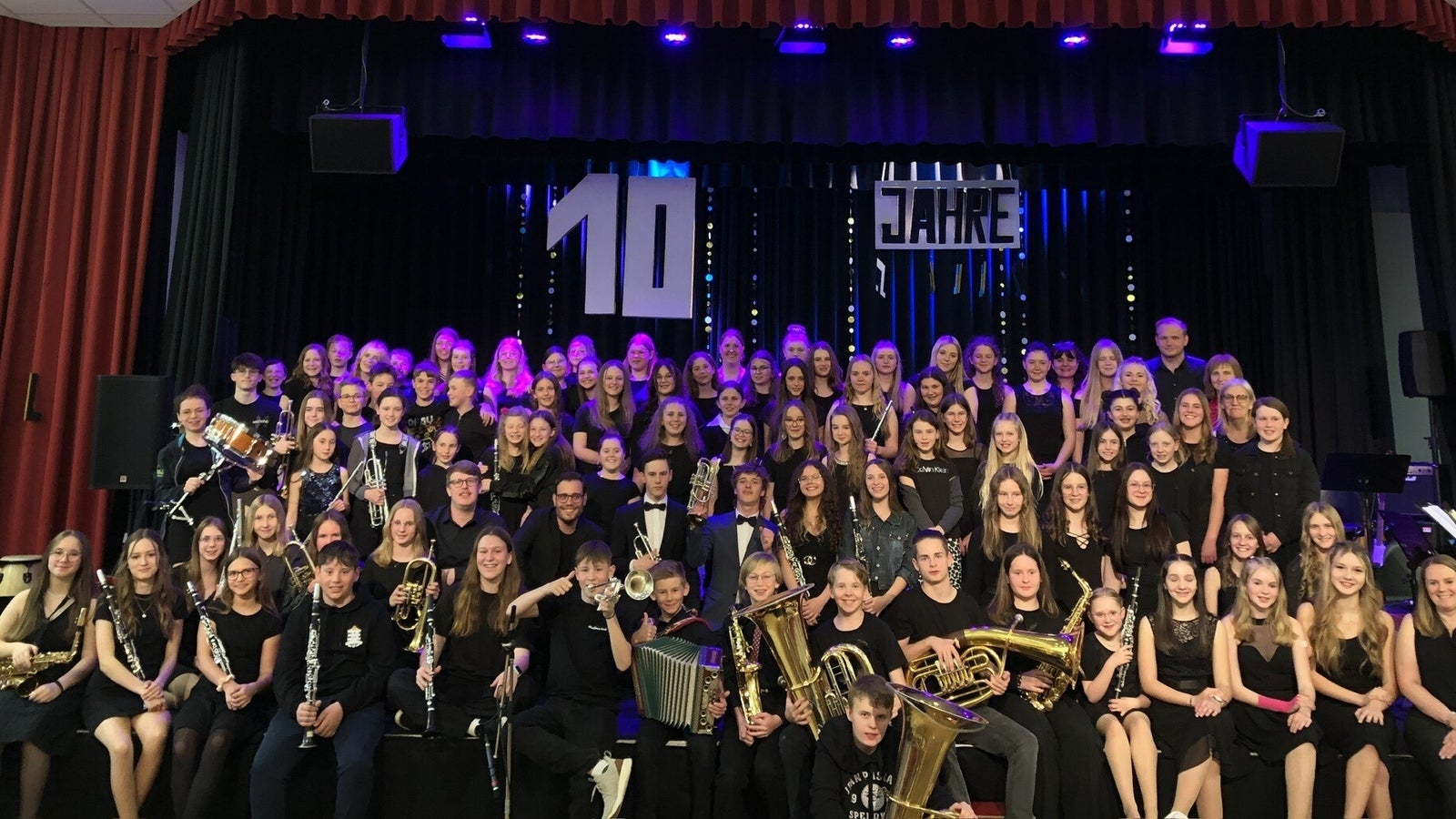 MischMasch: Kids der Mittelschule Murau rocken den AK-Saal - oe24.at