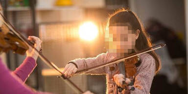 Musiklehrer missbrauchte Schülerin: Haft