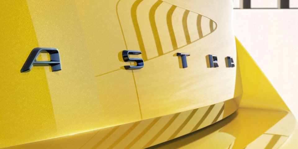 Erste Fotos und Infos zum völlig neuen Opel Astra