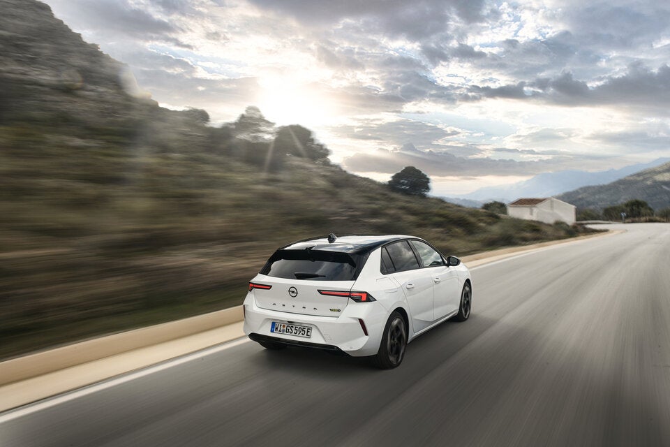 Opel Astra GSe