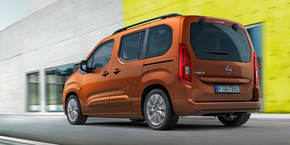 Opel Combo & Peugeot Rifter jetzt mit E-Antrieb