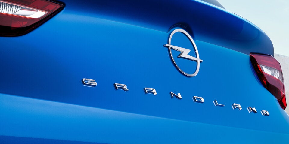 Jetzt trägt auch der Grandland das neue Opel-Gesicht