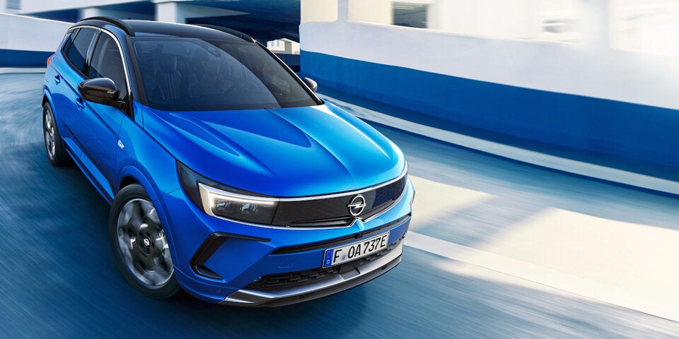 Jetzt trägt auch der Grandland das neue Opel-Gesicht
