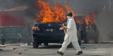 Pakistan Anschlag Feuer