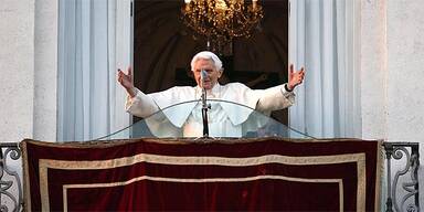 Papst: Abflug in die Pension 