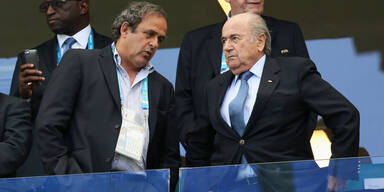 Blatter und Platini wegen Betrugs angeklagt