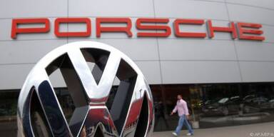 Porsche soll "Rettungsangebot" von VW annehmen